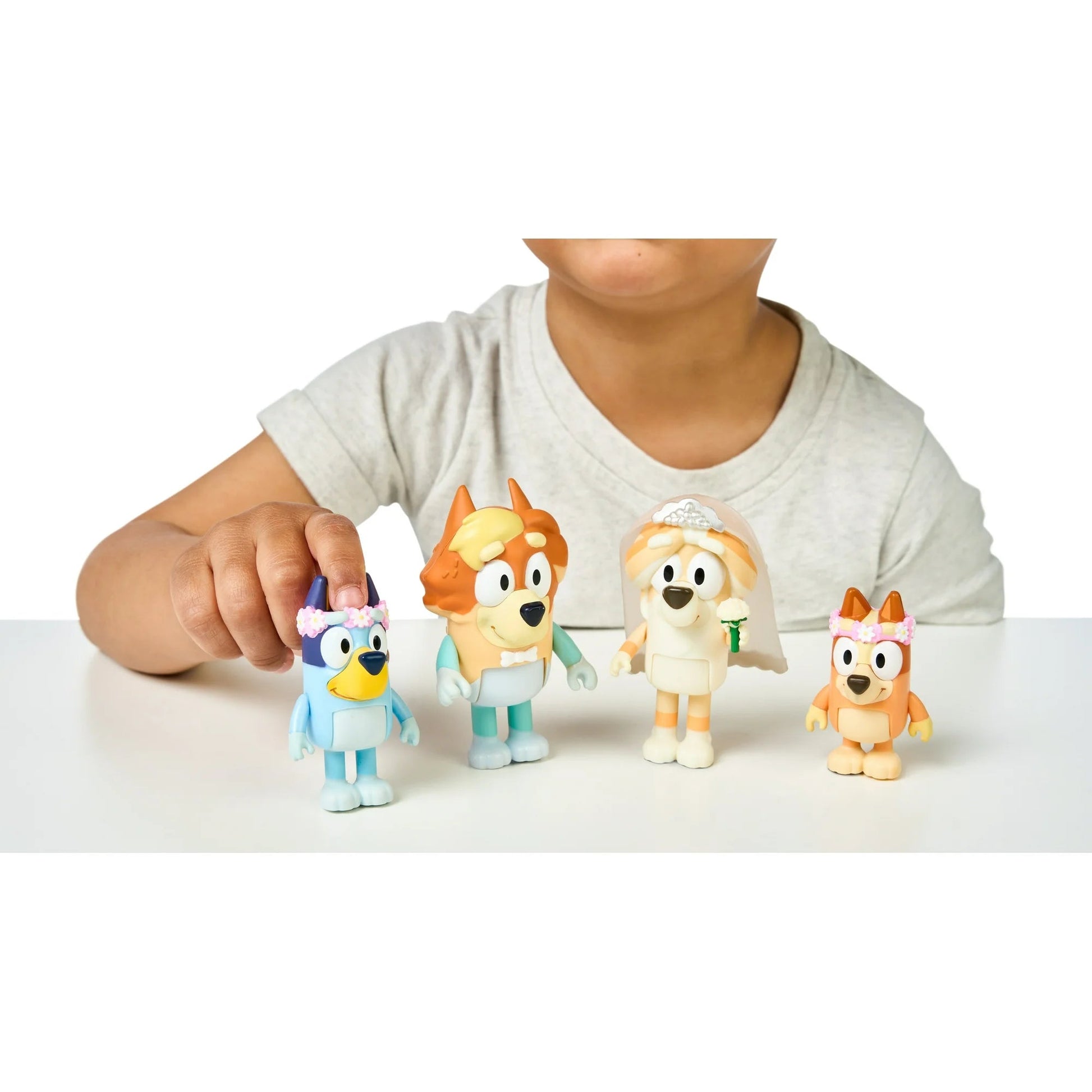 Bluey 4-Pack Wedding Figures, Includes Uncle Rad, Frisky, Bluey and Bingo, Toys for Kids 3-6 Years nirvanaguru