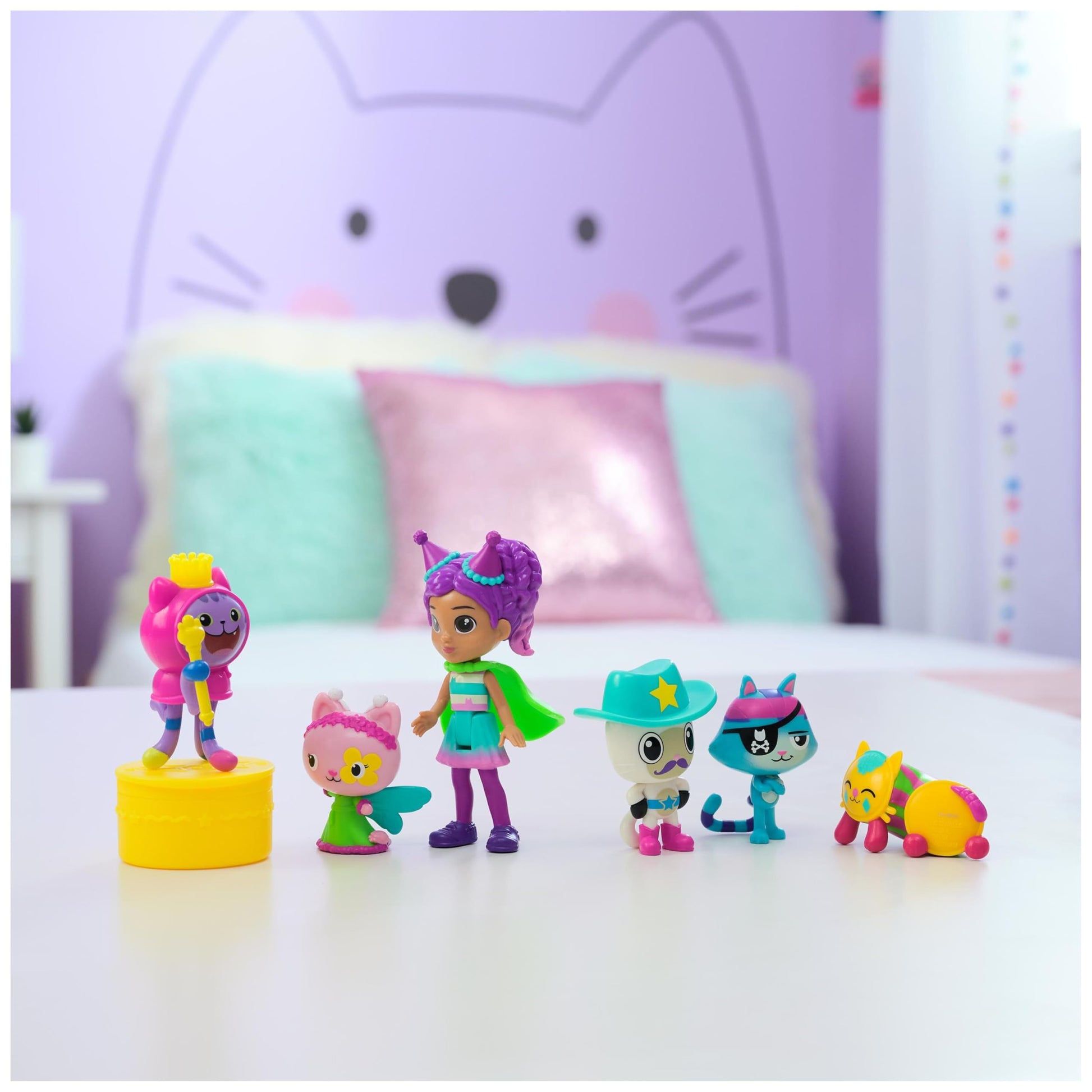 Gabby's Dollhouse, 14 Pc Celebration Dollhouse, 25-Inches Tall, with Toy Figures, Doll House Furniture & 10 Sounds, Kids Toys for Girls & Boys Ages 3+ Nirvana Guru