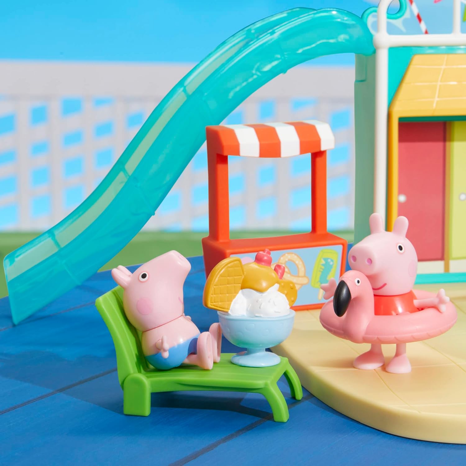 Peppa Pig Waterpark Playset with 2 Figures, Preschool Toys for 3+ Girls and Boys Nirvana Guru