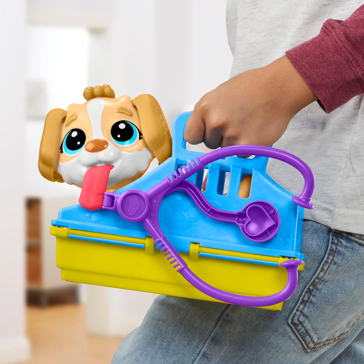 Play-Doh Care 'n Carry Vet Playset for Kids 3 Years and Up with Toy Dog, Storage, 10 Tools, and 5 Modeling Compound Colors, Non-Toxic Nirvana Guru