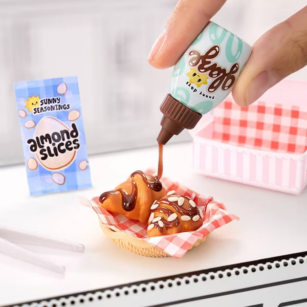 MGA's Miniverse Make It Mini Cafe Series 4 nirvanaguru