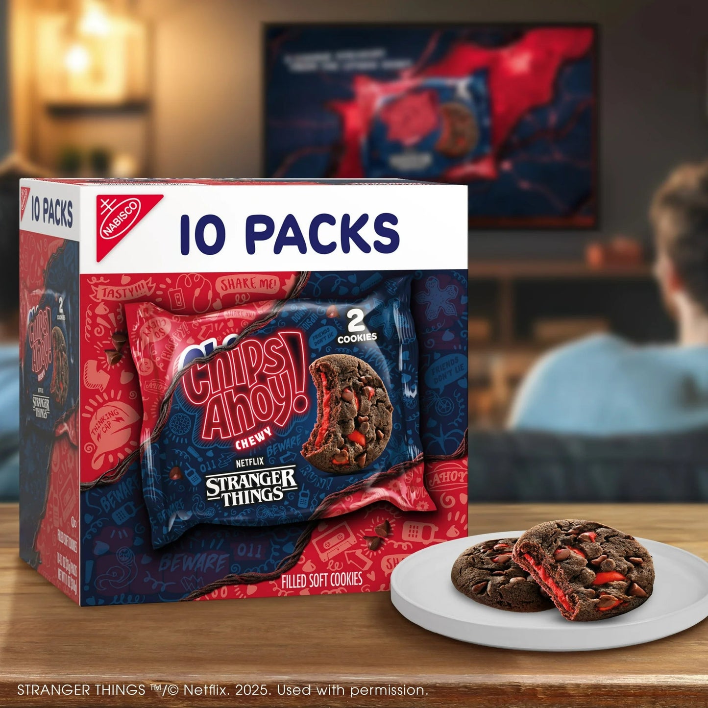 CHIPS AHOY! Stranger Things Chewy Chocolatey Strawberry-Flavored Filled Soft Cookies, 10 Snack nirvanaguru