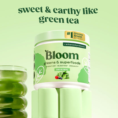 Bloom Nutrition Greens and Superfoods Powder for Digestive Health, Greens Powder, Digestive Enzymes, Probiotics, Spirulina, Chlorella for Bloating & Gut Support, Green Juice, 30 SVG, Strawberry Kiwi