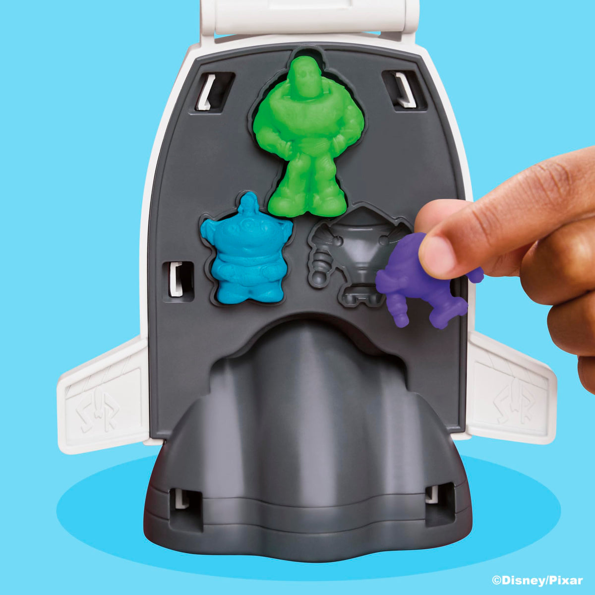 Play-Doh Toy Story 5 Space Creations Playset, Arts & Crafts, Disney Toys for Kids 4+