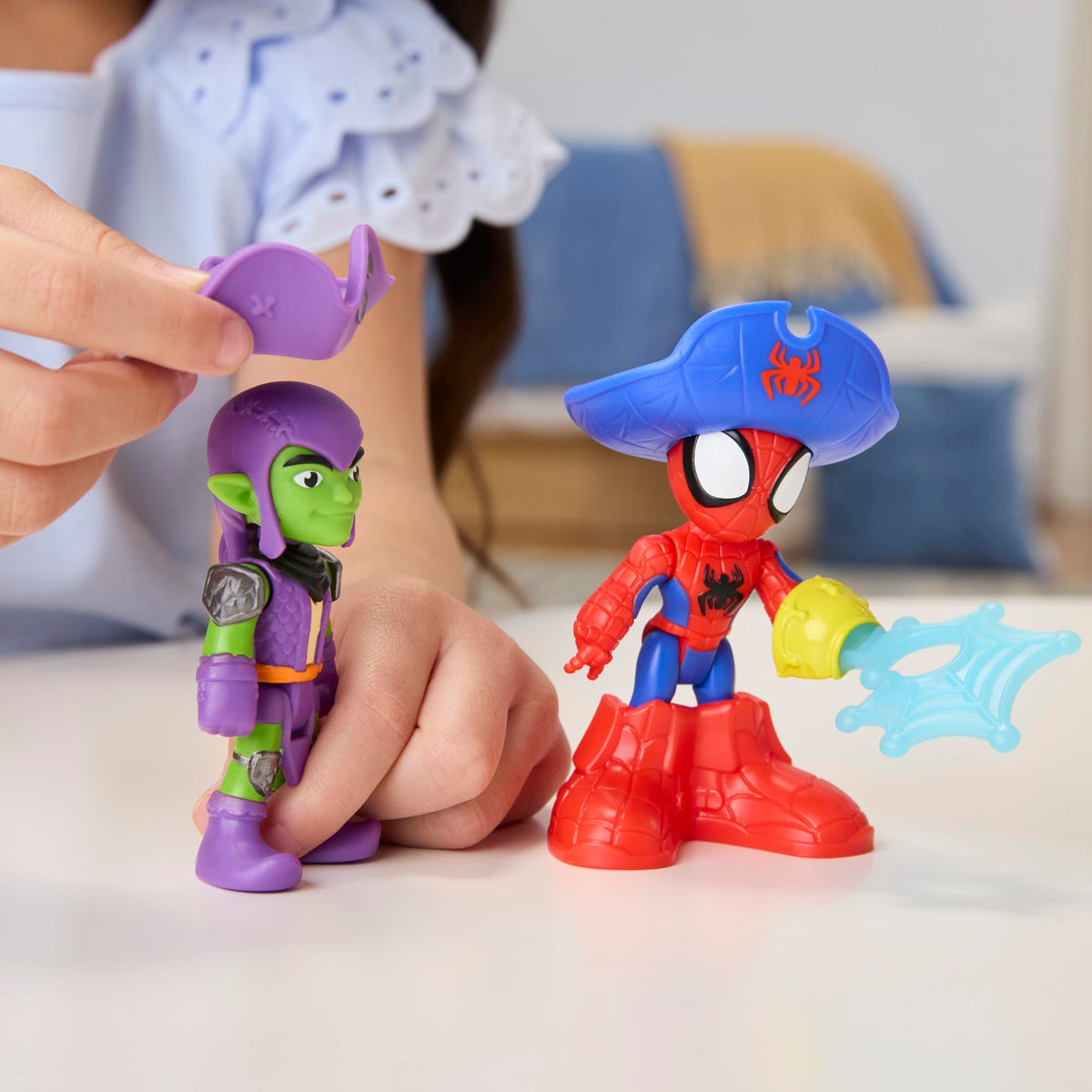 Spidey and HIS Amazing Friends Marvel Water-Webs Webs Ahoy Bubble Pirate Ship Toy, 3-Inch Action Figures & Boat Playset, Super Hero Toys, 3+ Years