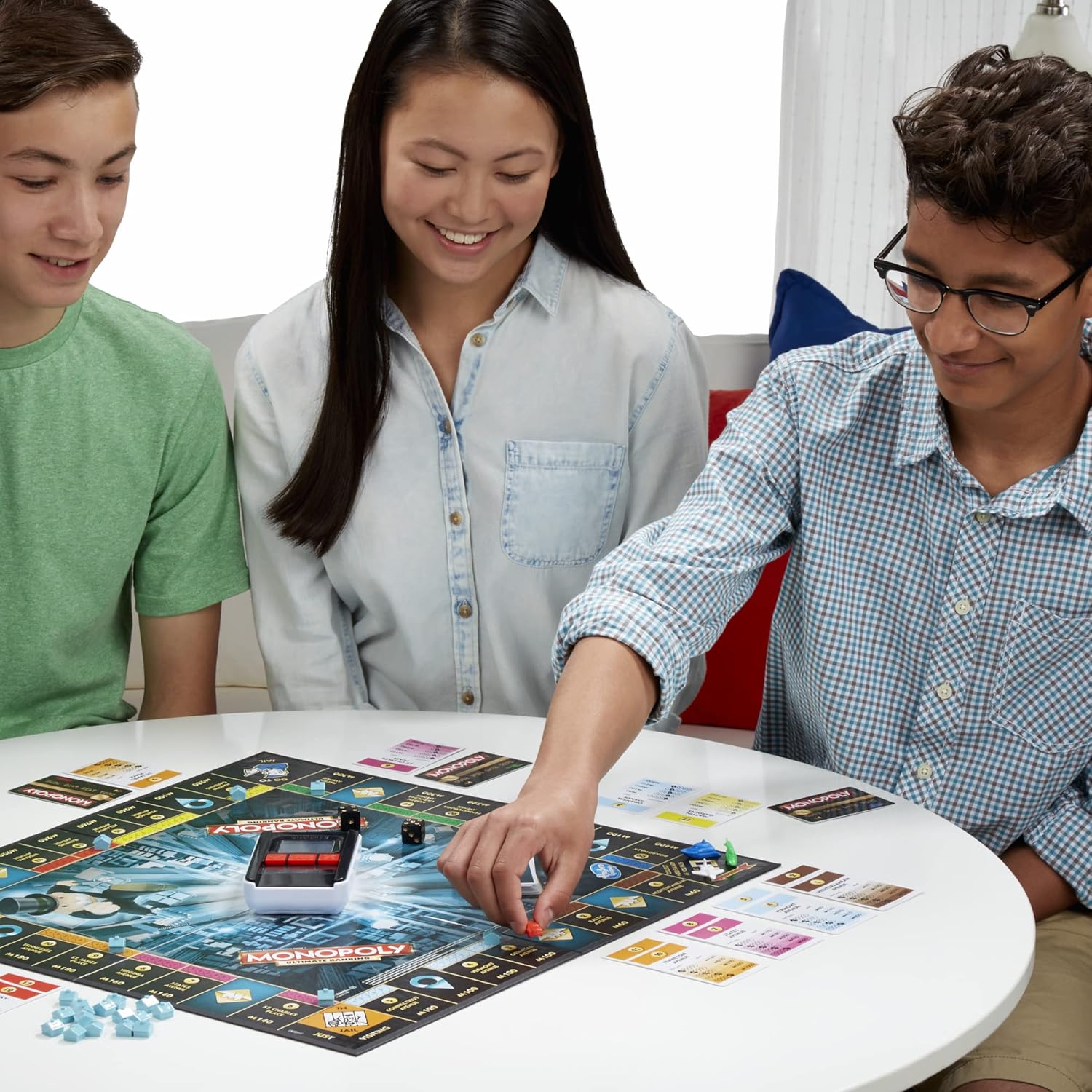 Hasbro Gaming Monopoly Ultimate Banking Edition Board Game for Families and Kids Ages 8 and Up, Electronic Banking Unit Nirvana Guru