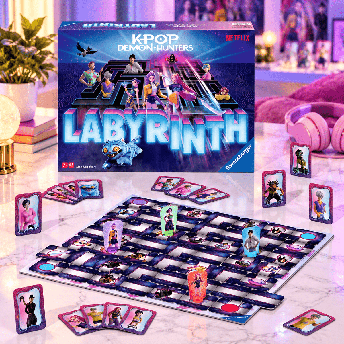 Ravensburger KPop Demon Hunters Labyrinth Board Game